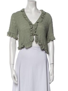 V-Neck Short Sleeve Crop Top